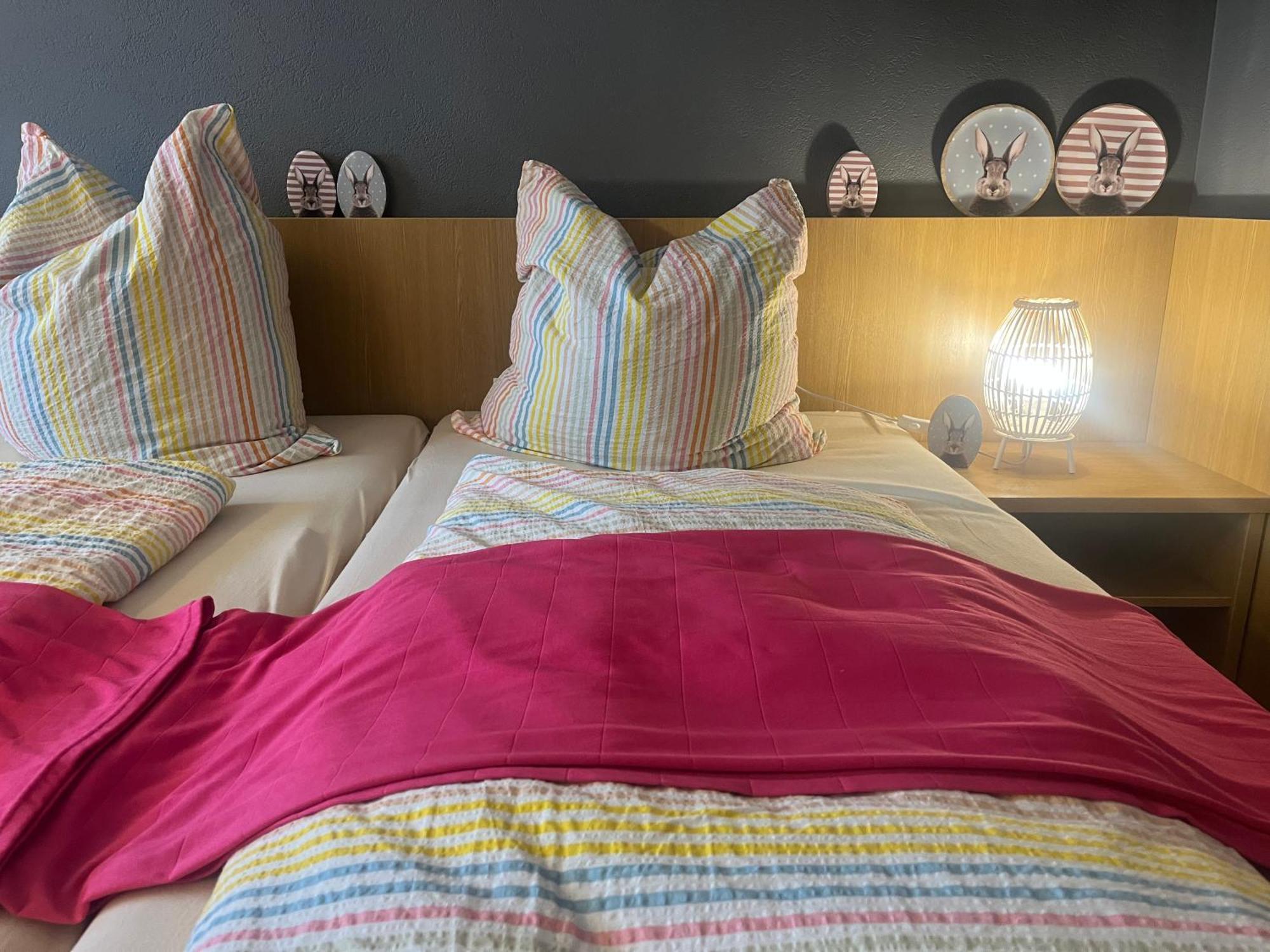Goldener Hahn B&B Baiersbronn - Ferienwohnungen Mit Hotel Service Nahe Gartenschau Tal X Kamer foto